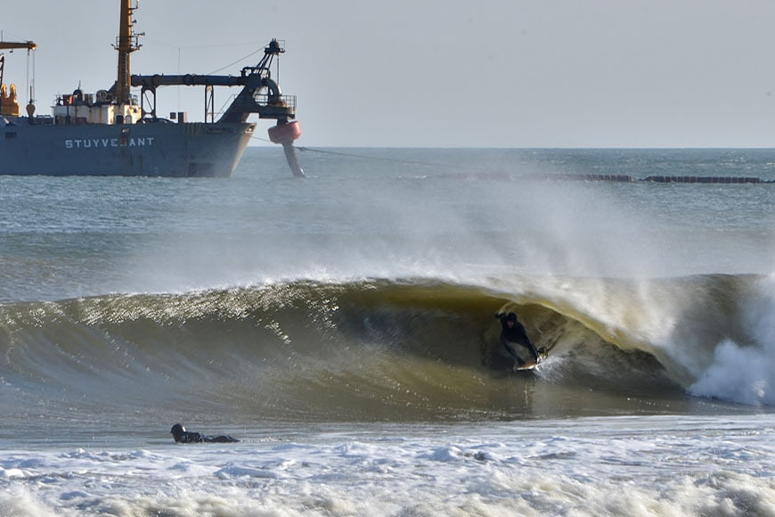 mike-herman-new-jersey-winter-surf-photos04