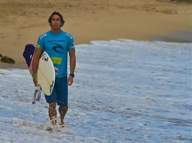 Rob Kelly Competing in the Rip Curl Pro Puerto Rico