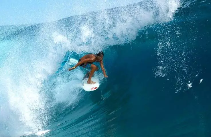 matahi drollet hic surfboards eric arakawa teahupoo