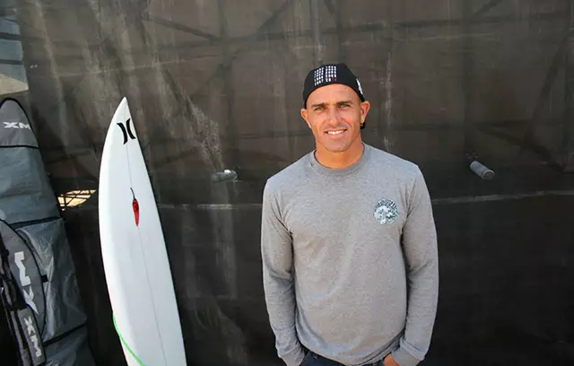 Kelly Slater hanging out before a heat