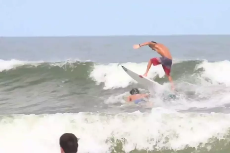Surfing Ollie